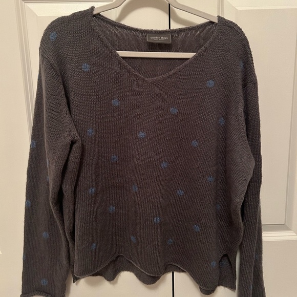 Gray with blue polka dots wooden ships sweater - Picture 1 of 3
